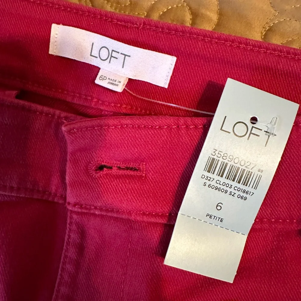 LOFT Fuchsia Petite Pants - Picture 2 of 2